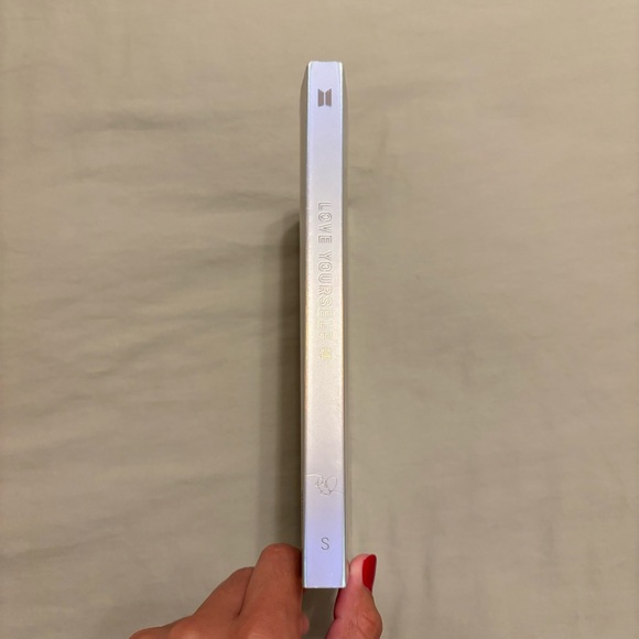 BTS Love Yourself Answer Version S album - Picture 3 of 3